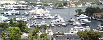 Any reputable houseboat brokers in Florida?