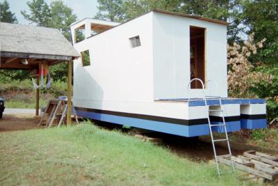 Build Your Own Pontoon Boat