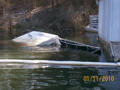 Sunk Houseboat Maintenance Report - don't flood and sink 