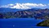 Lake Shasta, California - a houseboaters haven 