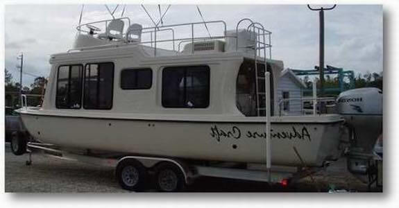 Trailerable Houseboats, small trailer boats