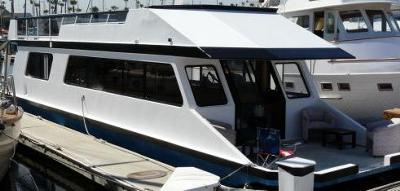 A typical Three Buoys houseboat