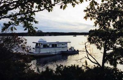 Houseboat Holidays - a great rental vacation