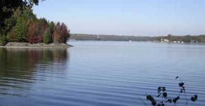 Fall houseboating on Lake Wylie, SC, USA