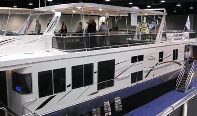 Thoroughbred houseboat models are nice house boats. 