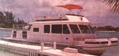 Gibson Houseboats - the 5500 or 5900 series boats